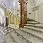 Jilska Palace Apartments